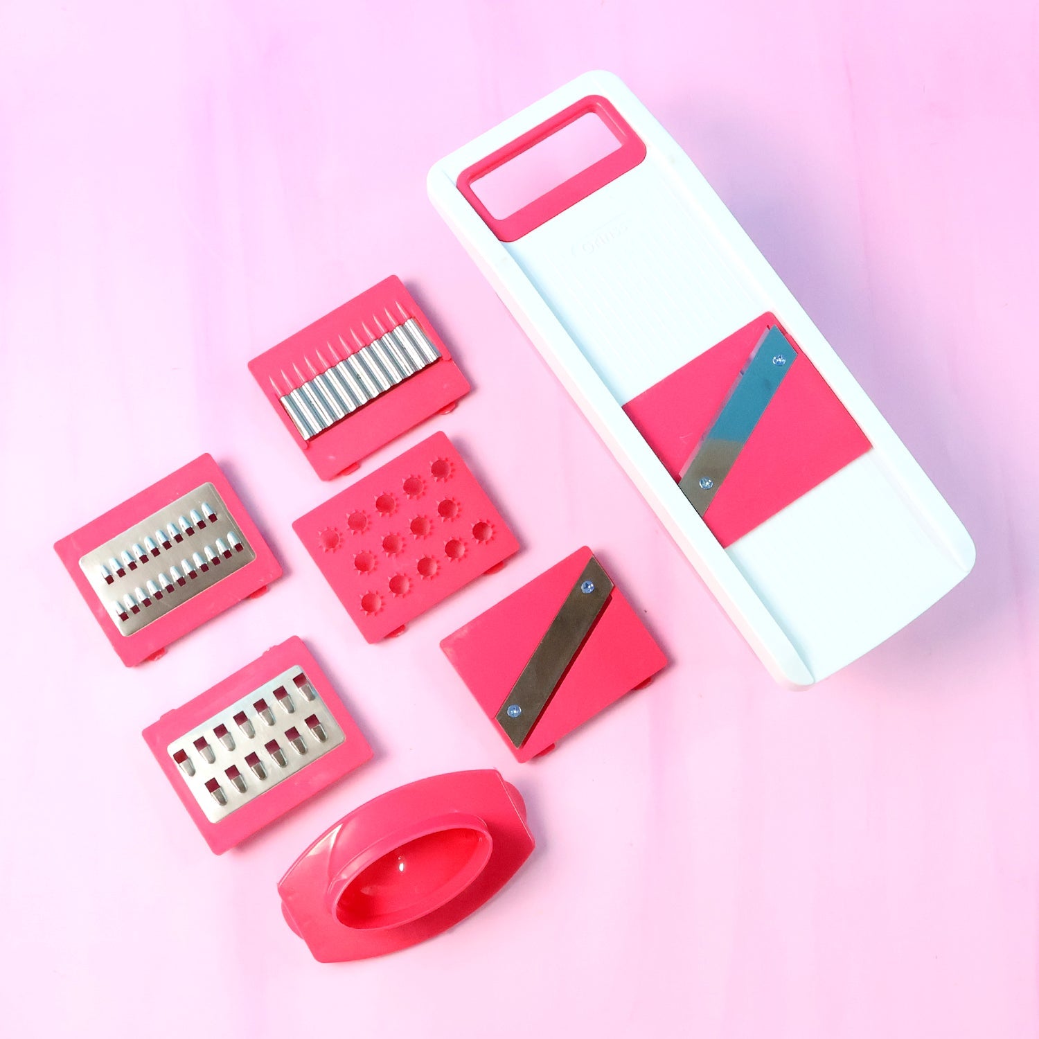 6-in-1 Vegetable Slicer, Grater & Chopper - (Set) 6-in-1 Vegetable Slicer, Grater & Chopper - (Set)